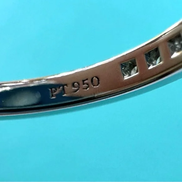 🌞SOLD🌞$3000++ Tiffany & Co. Platinum Channel Set Diamond Half Circle 2mm Band - Picture 4 of 5